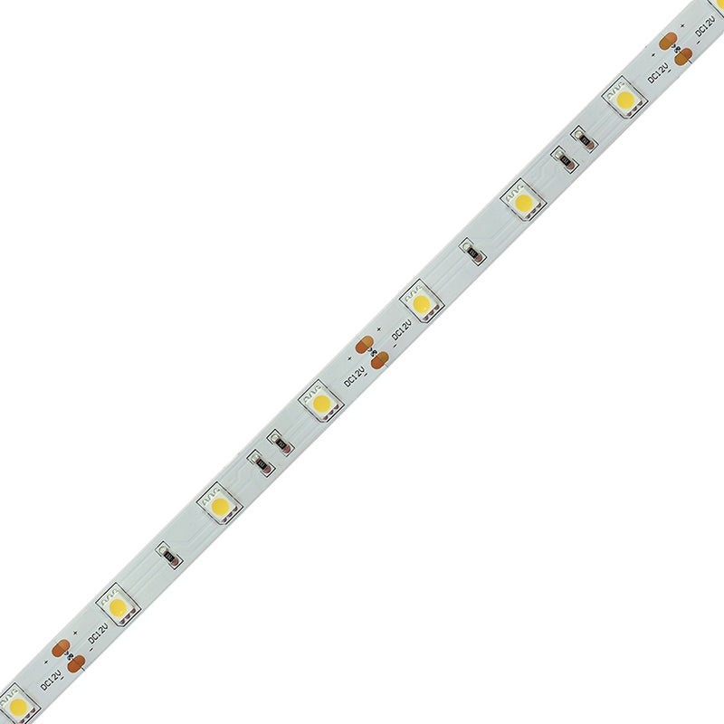 LED-Streifen in Neutralweiß mit 560 Lumen und 7,2 Watt je Meter bei 12 Volt, IP20