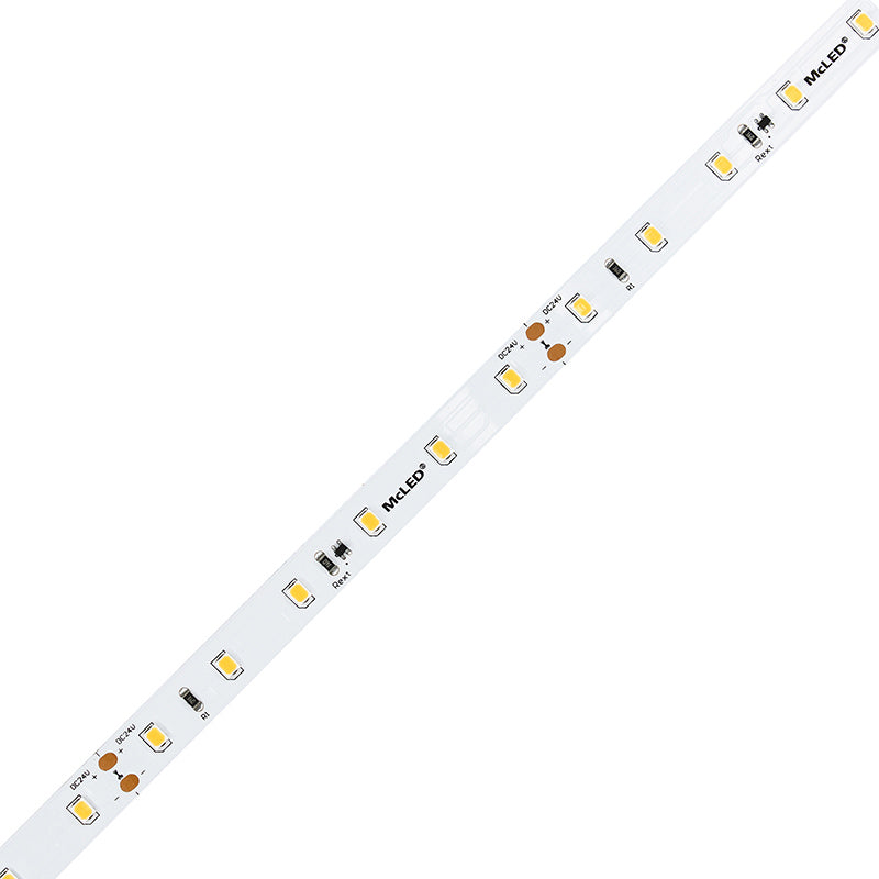 LED-Streifen in Warmweiß mit 7,2 Watt und 582 Lumen je Meter bei 24 Volt, IP20