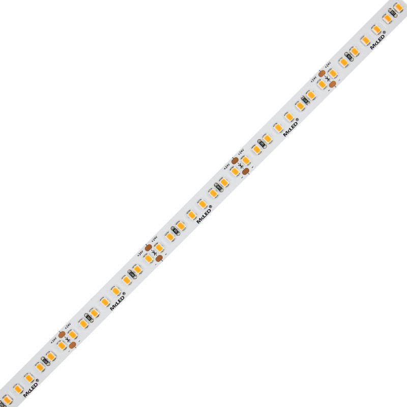 LED-Streifen in Ultra Warmweiß mit 9 Watt und 830 Lumen je Meter bei 24 Volt, IP20